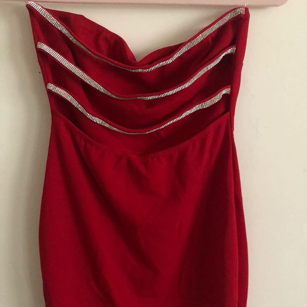 Dress - Picture 2 of 4